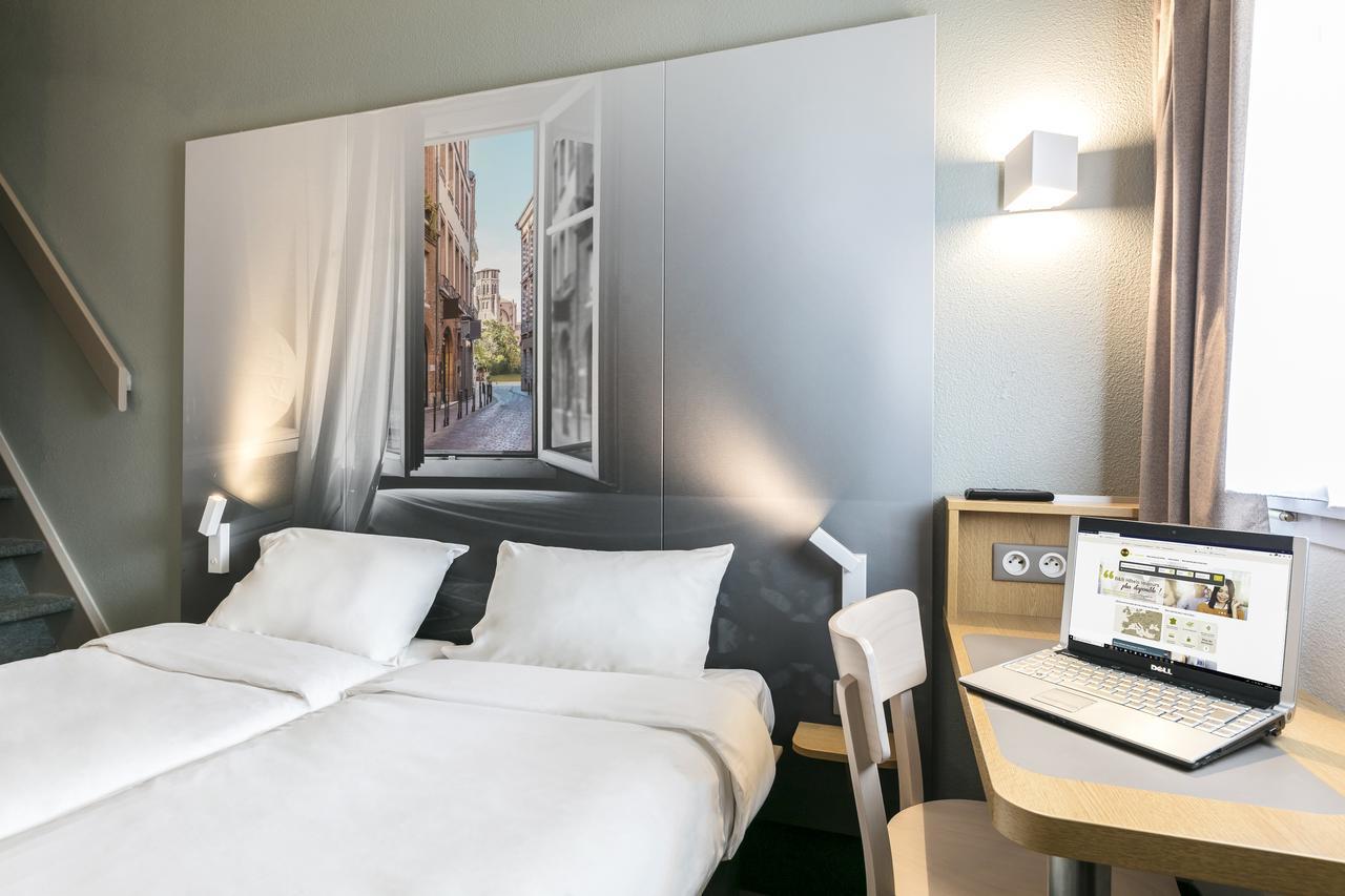 Hotel Cite De L'espace Mouchotte 2*