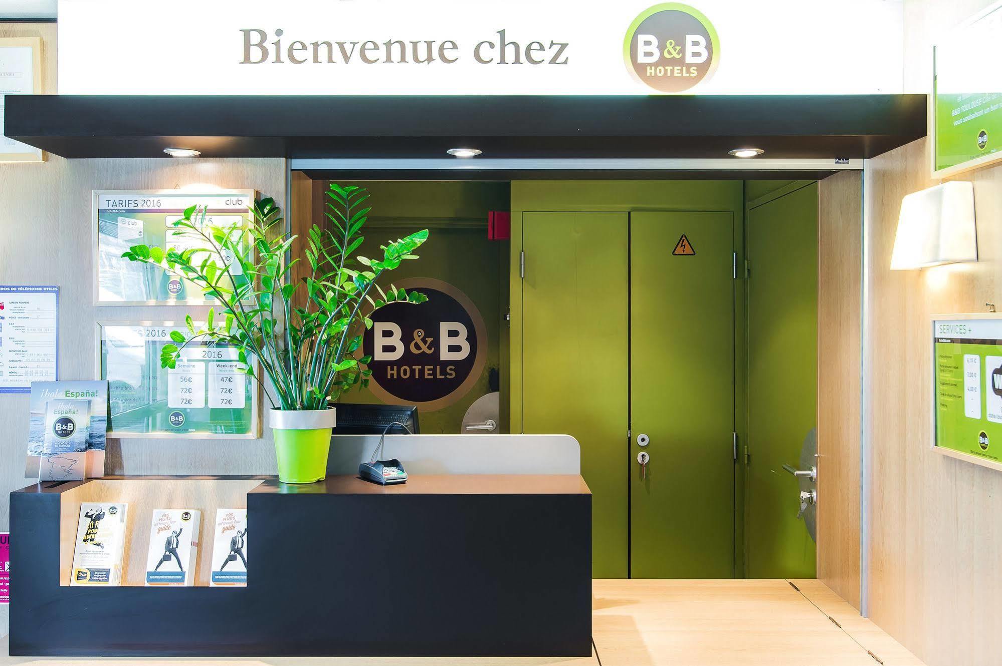 Cite De L'espace Mouchotte Hotel Toulouse